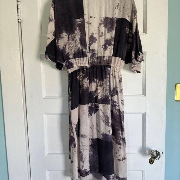 The Podolls Purple and Blush Washed Silk Dress (M) - Picture 2 of 3